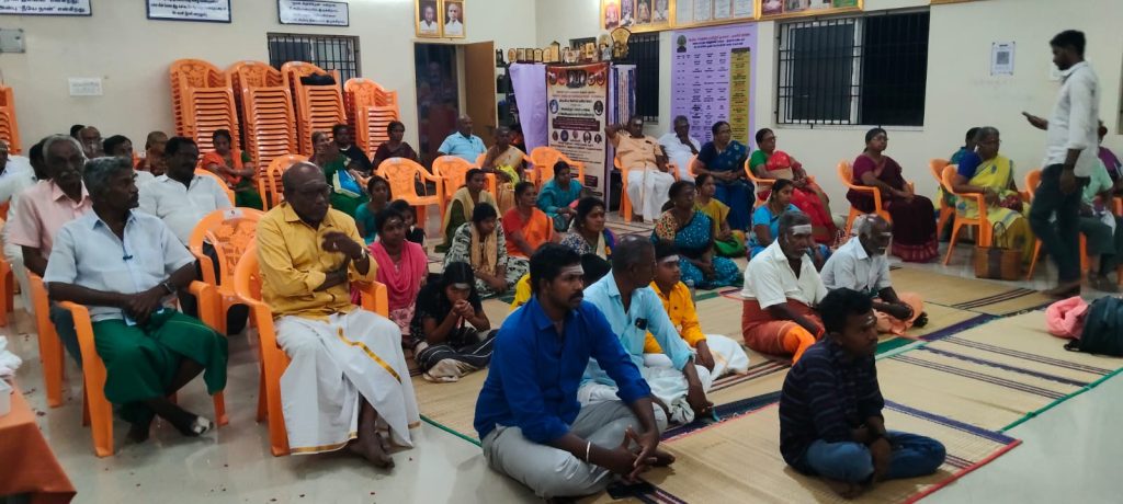 திருவாரூர் மாவட்டம் நன்னிலத்தில் உள்ள கைவல்ய நவநீத ஏகநாயகன் தியான மண்டபத்தில், பெரியபுராணத் தொடர் சொற்பொழிவு தொடக்க விழா கடந்த ஏப்ரல் 17-ஆம் தேதி வெள்ளிக்கிழமை மாலை மிகச் சிறப்பாக நடைபெற்றது.

வேளாக்குறிச்சி ஆதீனம் 18-வது குரு மகா சந்நிதானம் ஸ்ரீலஸ்ரீ சத்திய ஞான தேசிக பரமாச்சாரியார் சுவாமிகள் விழாவைத் துவக்கி வைத்து ஆசியுரை வழங்கினார். மடாதிபதி சுவாமி கோரக்ஷானந்தா முன்னிலை வகித்தார். சுவாமி தயானந்தா கல்லூரித் தமிழ் பேராசிரியர் டாக்டர் சுந்தர. சிவகுமார் அவர்கள் பக்தி ததும்பும் வகையில் முதல் சொற்பொழிவை நிகழ்த்தினார். சென்னை கைவல்ய நவநீத ஞான பெருமன்றம் ஏற்பாடு செய்திருந்த இந்நிகழ்வில், திரளான பக்தர்கள் கலந்துகொண்டு ஆன்மீகப் பயன் பெற்றனர். இனி வரும் காலங்களில் ஒவ்வொரு அமாவாசை தோறும் இச்சொற்பொழிவுத் தொடர் நடைபெறும் என அறிவிக்கப்பட்டுள்ளது.